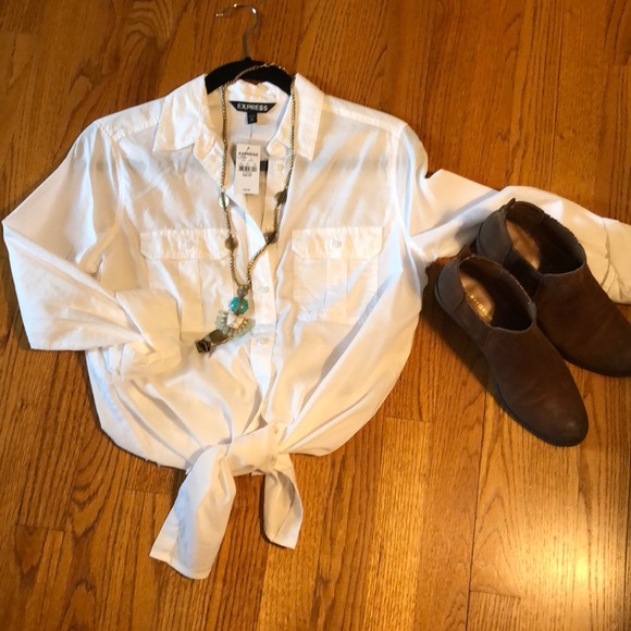 Express Tops - Express classic white button down shirt
